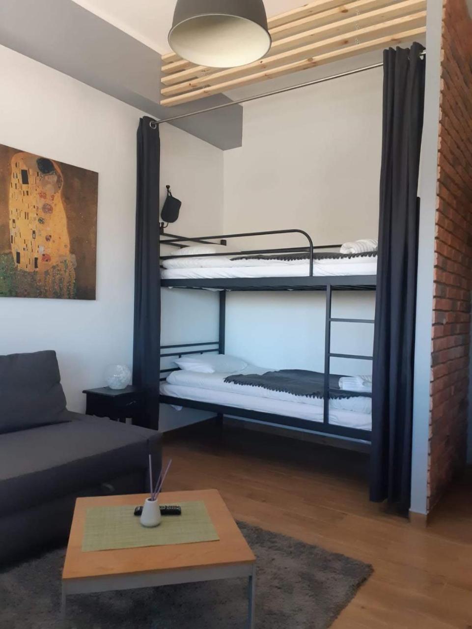 Hostel W5 Poznań Buitenkant foto