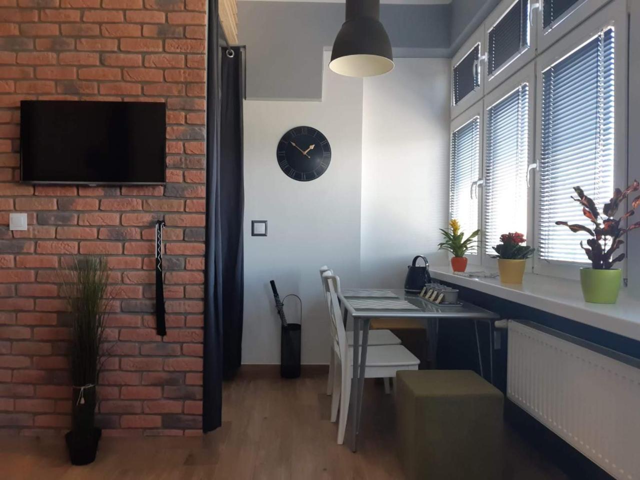 Hostel W5 Poznań Buitenkant foto