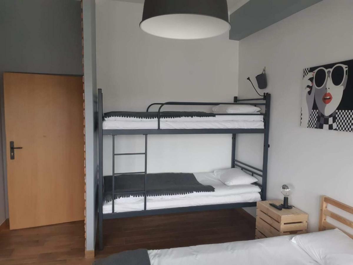 Hostel W5 Poznań Buitenkant foto